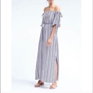 NWT Banana Republic off-shoulder long dress NEW